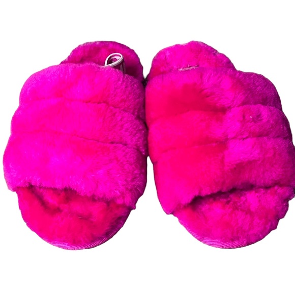 Pink Ugg Fluff Slide - Picture 2 of 5
